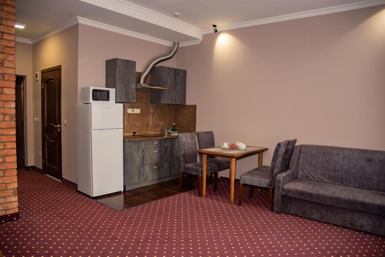 T&S Apart-Hotel Černovice Exteriér fotografie